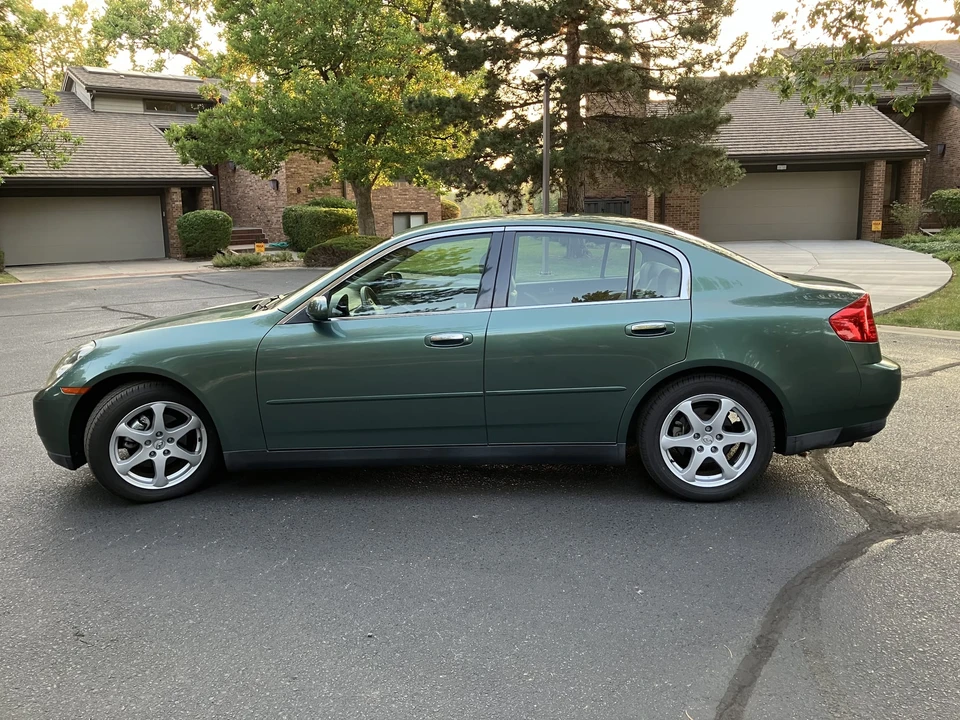 2003 Infiniti G35 3rd Gen - Image 10 of 31