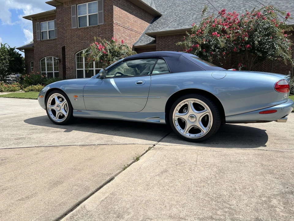 2003 Jaguar X100 XKR - Image 10 of 31