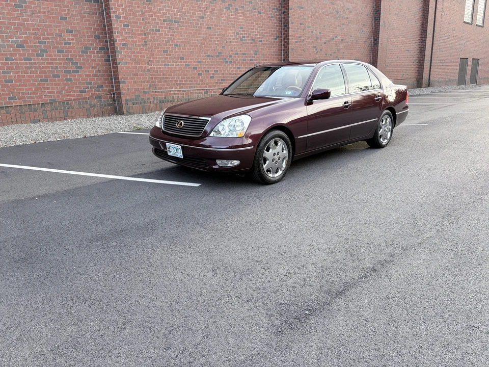 2003 Lexus LS 2nd Gen - Image 23 of 31