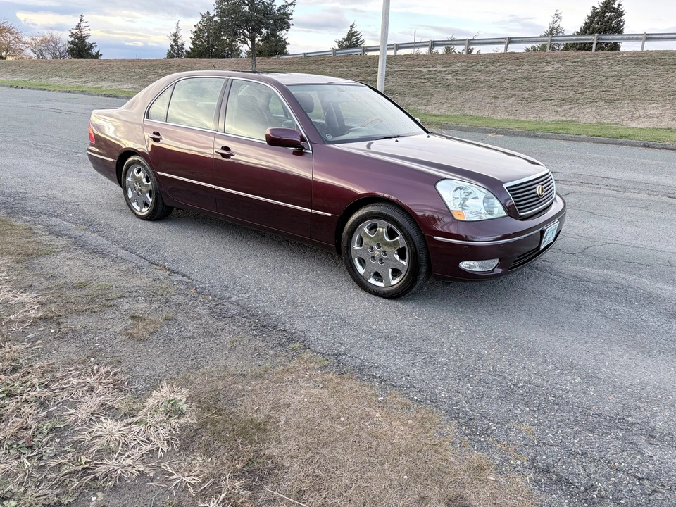 2003 Lexus LS 2nd Gen - Image 25 of 31