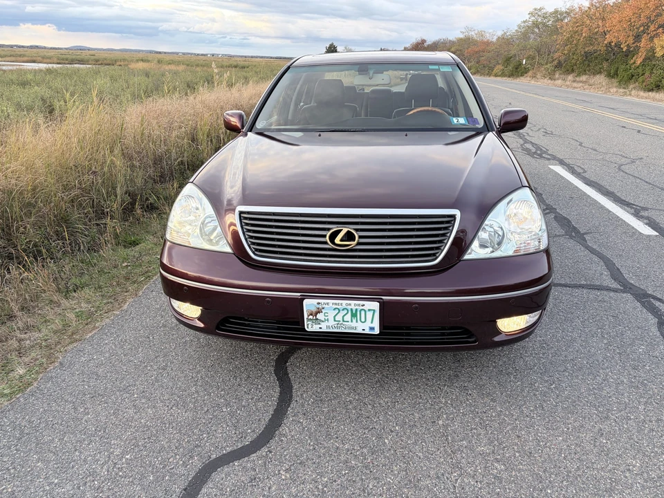 2003 Lexus LS 2nd Gen - Image 2 of 31