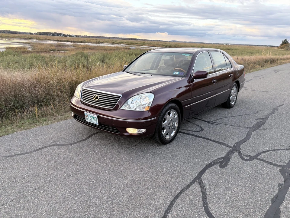 2003 Lexus LS 2nd Gen - Image 7 of 31