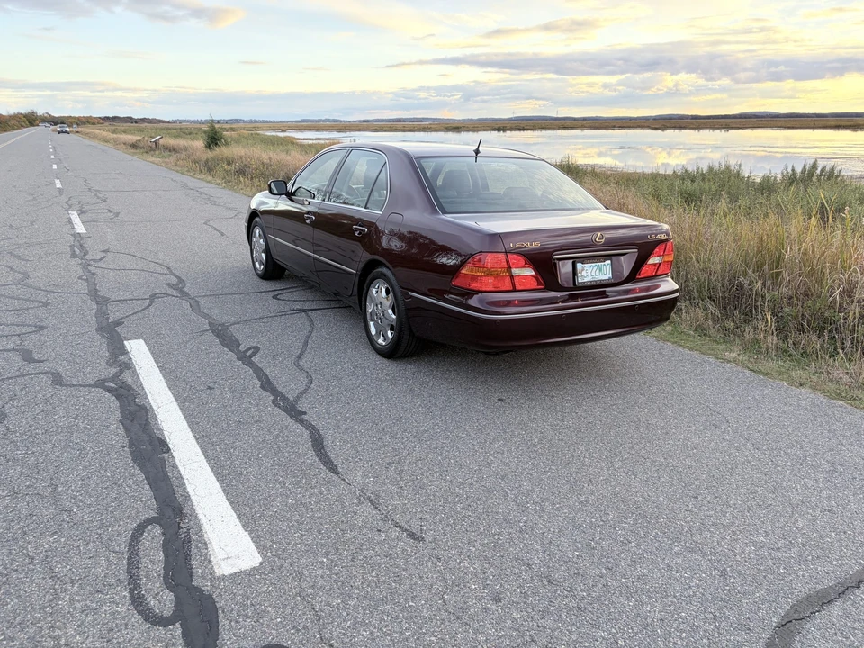 2003 Lexus LS 2nd Gen - Image 14 of 31