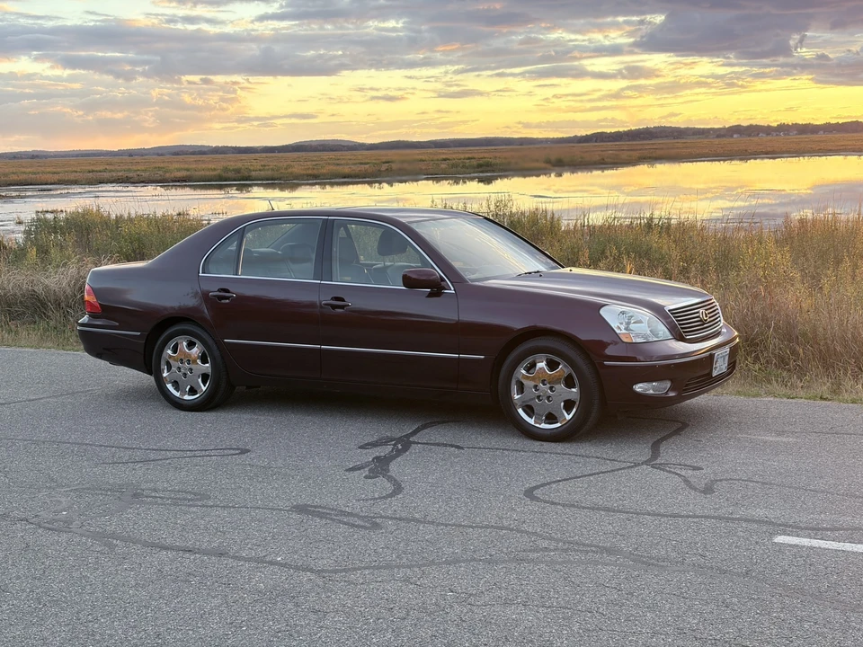 2003 Lexus LS 2nd Gen - Image 21 of 31
