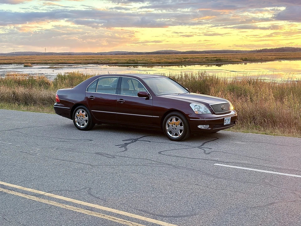 2003 Lexus LS 2nd Gen - Image 22 of 31