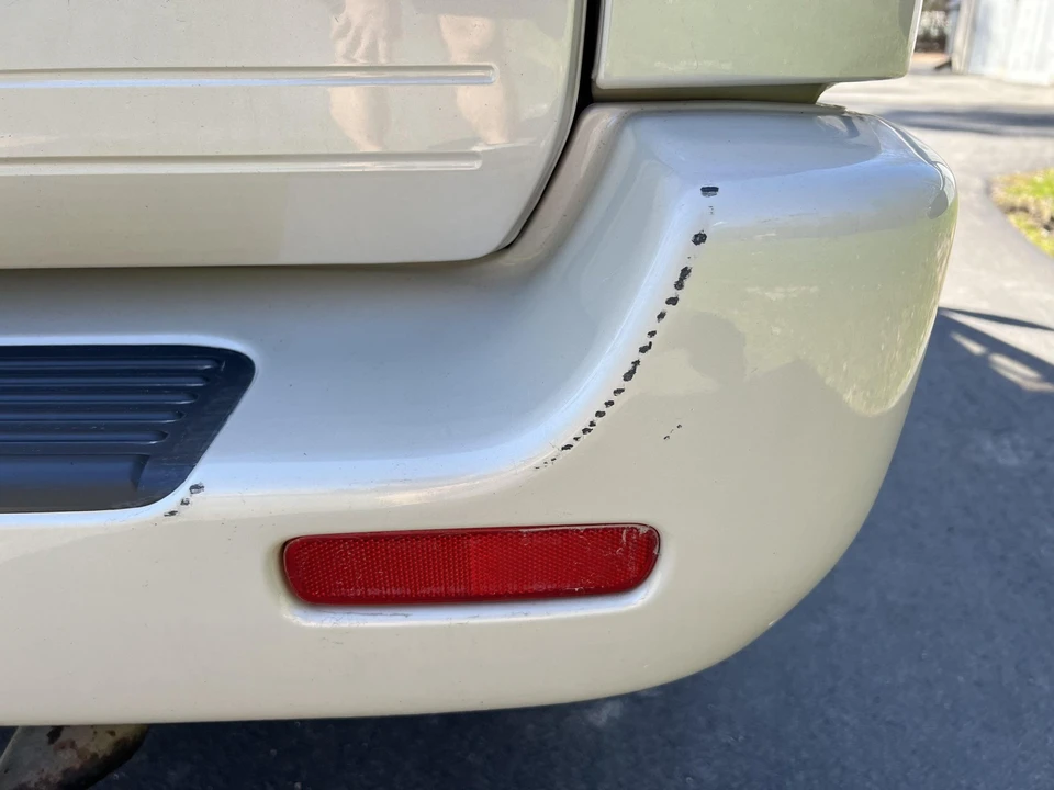 2003 Lexus LX 2nd Gen - Image 21 of 31