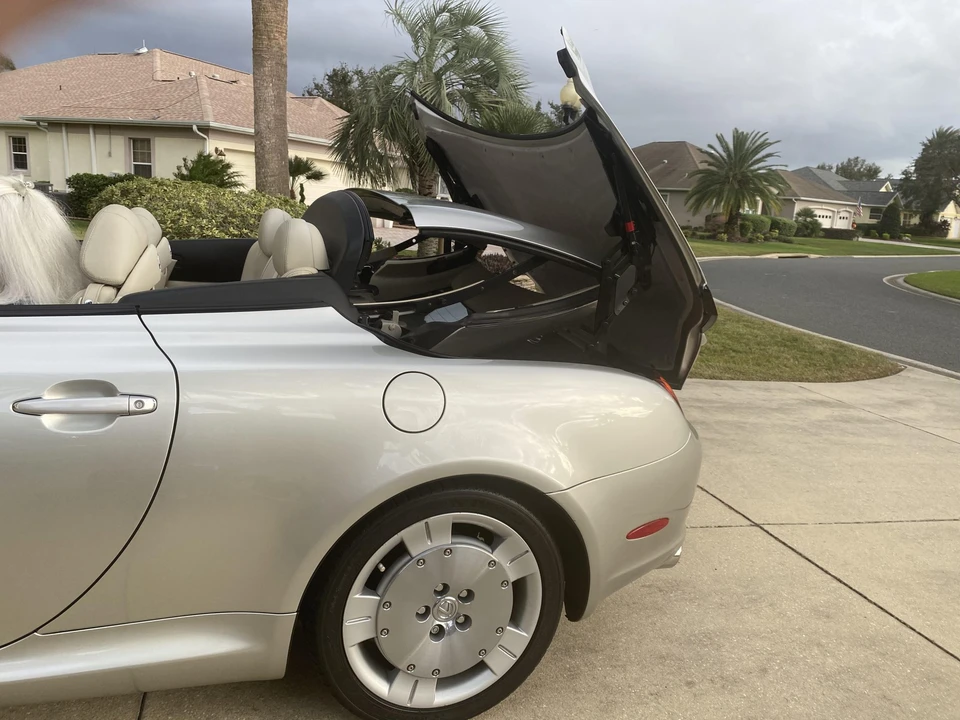 2003 Lexus SC430 - Image 20 of 31