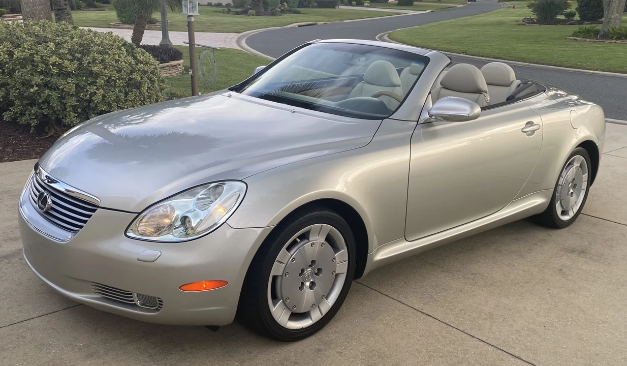 2003 Lexus SC430 - Image 3 of 31