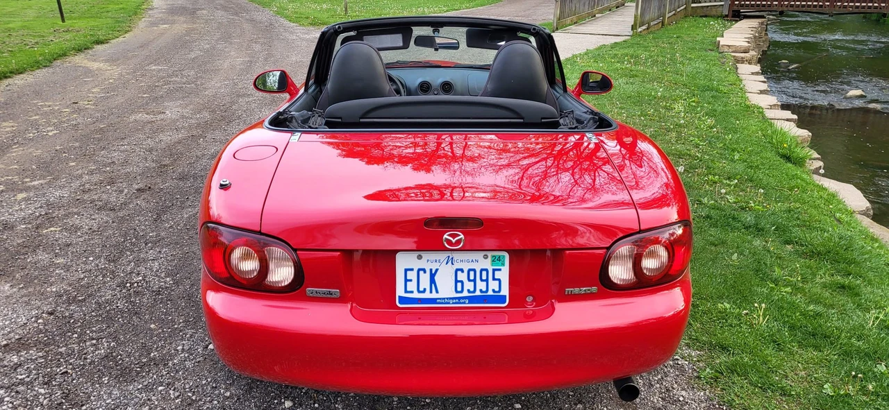 2003 Mazda NB MX-5 Miata - Image 12 of 31