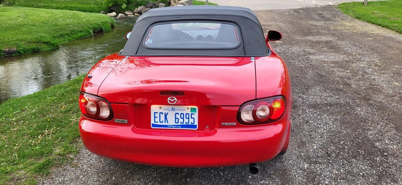 2003 Mazda NB MX-5 Miata - Image 29 of 31