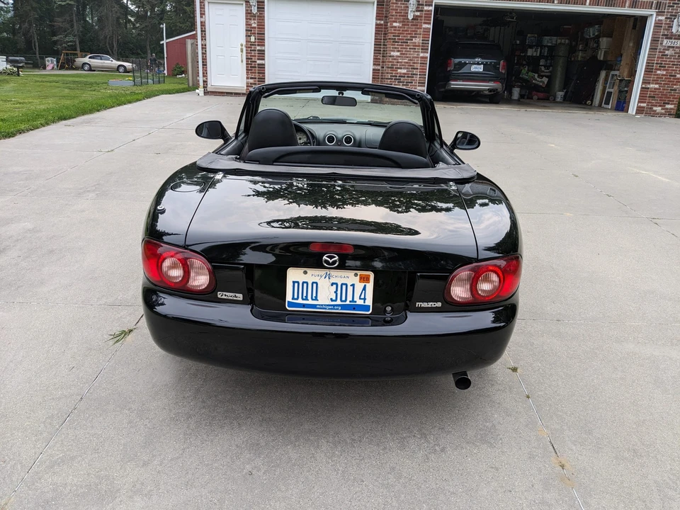 2003 Mazda NB MX-5 Miata - Image 21 of 31