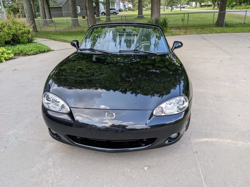 2003 Mazda NB MX-5 Miata - Image 9 of 31