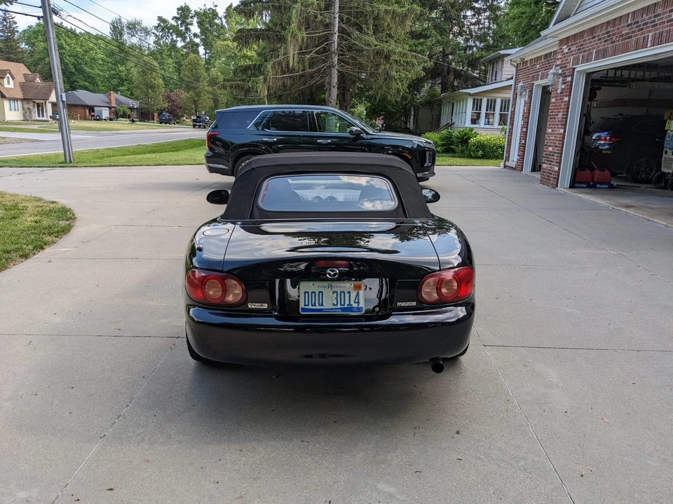 2003 Mazda NB MX-5 Miata - Image 13 of 31