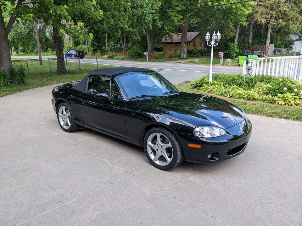 2003 Mazda NB MX-5 Miata - Image 15 of 31