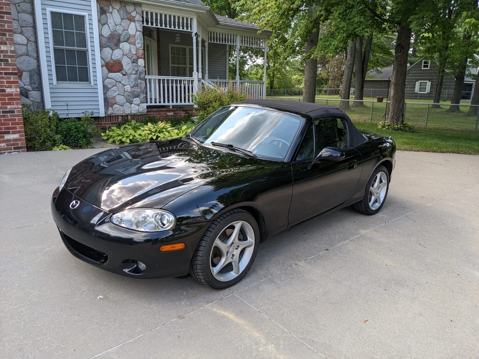 2003 Mazda NB MX-5 Miata - Image 10 of 31