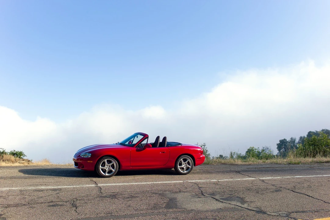 2003 Mazda NB MX-5 Miata - Image 6 of 31