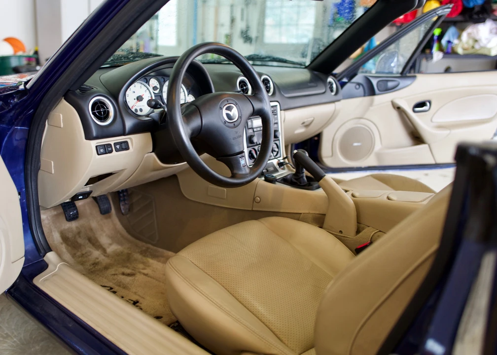 2003 Mazda NB MX-5 Miata - Image 26 of 31
