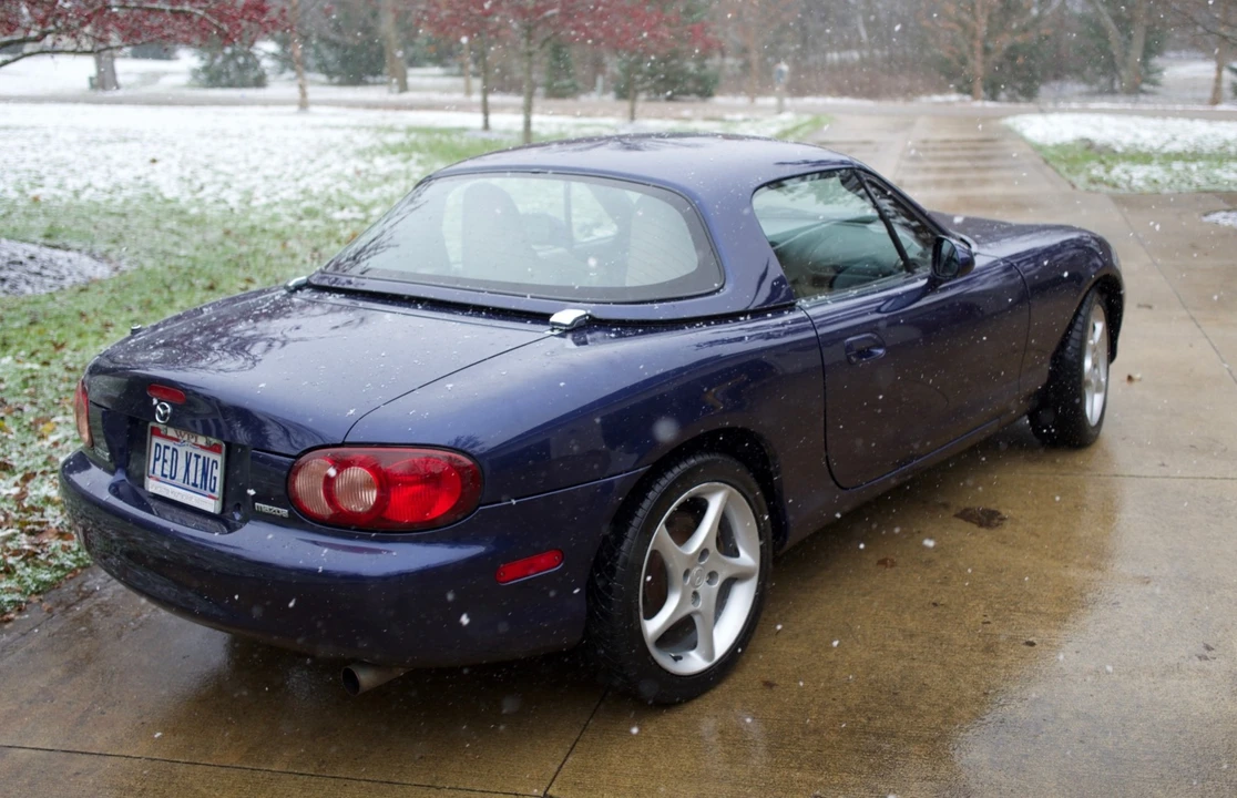 2003 Mazda NB MX-5 Miata - Image 5 of 31