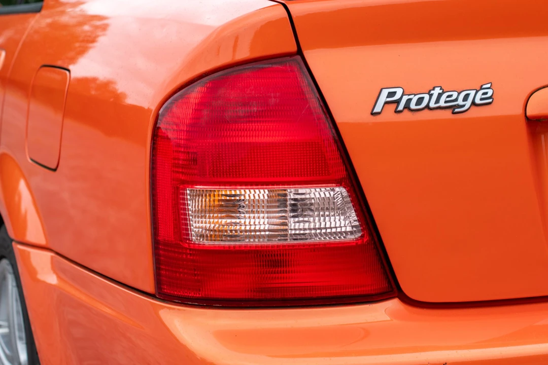 2003 Mazda Mazdaspeed Protege - Image 24 of 31