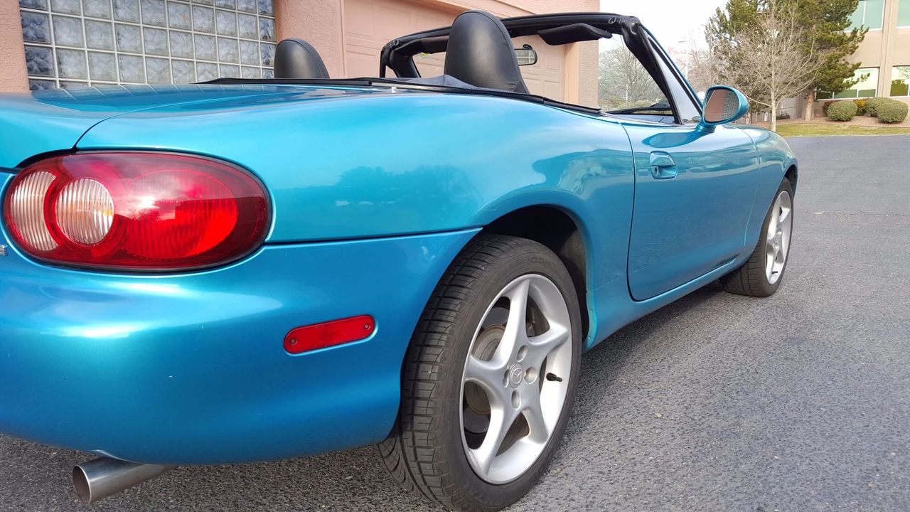 2003 Mazda NB MX-5 Miata - Image 8 of 31