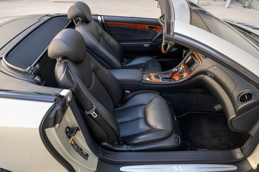 2003 Mercedes-Benz R230 SL-Class - Image 4 of 8