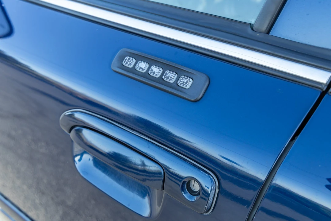 2003 Mercury Marauder - Image 27 of 31