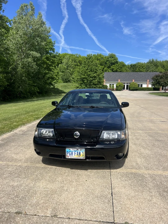 2003 Mercury Marauder - Image 2 of 31