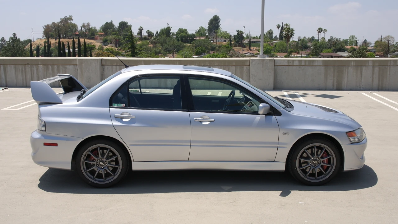 2003 Mitsubishi Lancer Evolution VIII 7th Gen - Image 15 of 31