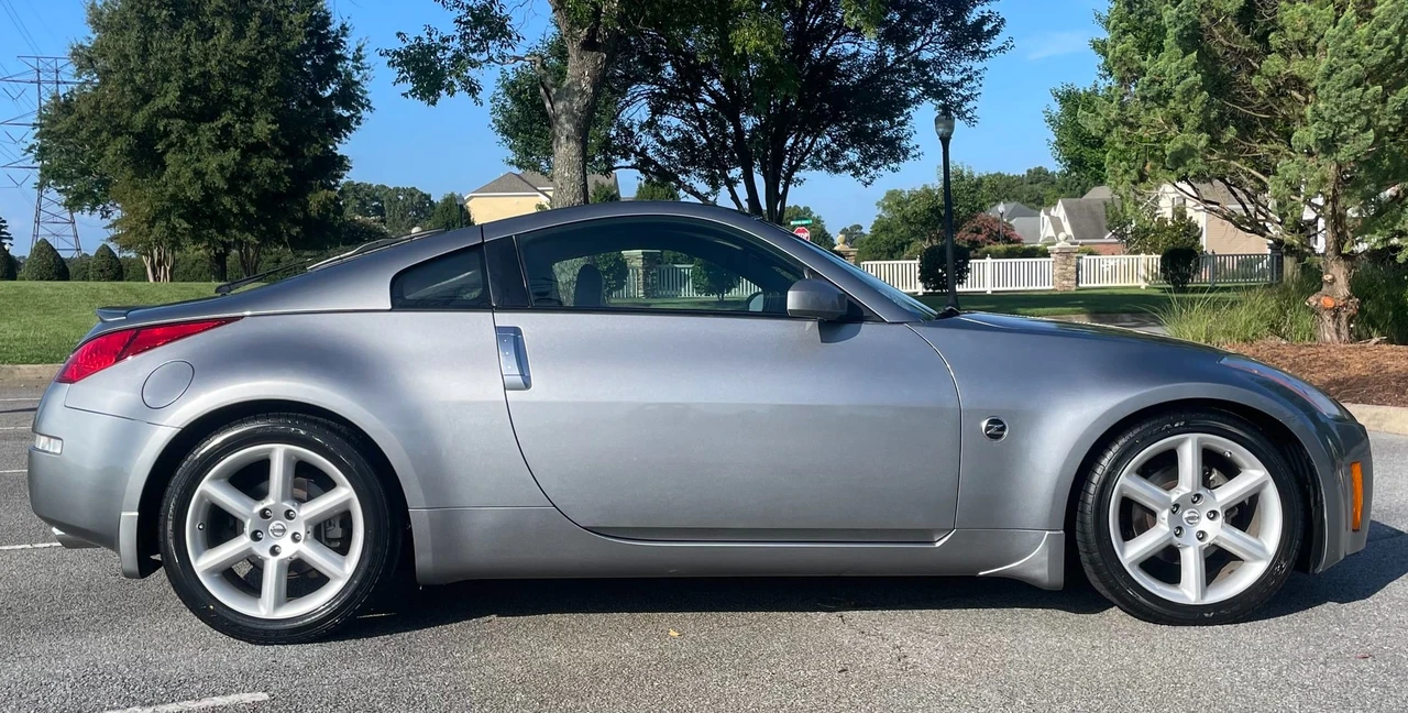 2003 Nissan 350Z 5th Gen - Image 10 of 31