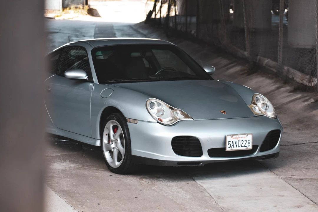 2003 Porsche 996 Carrera 4S - Image 27 of 31