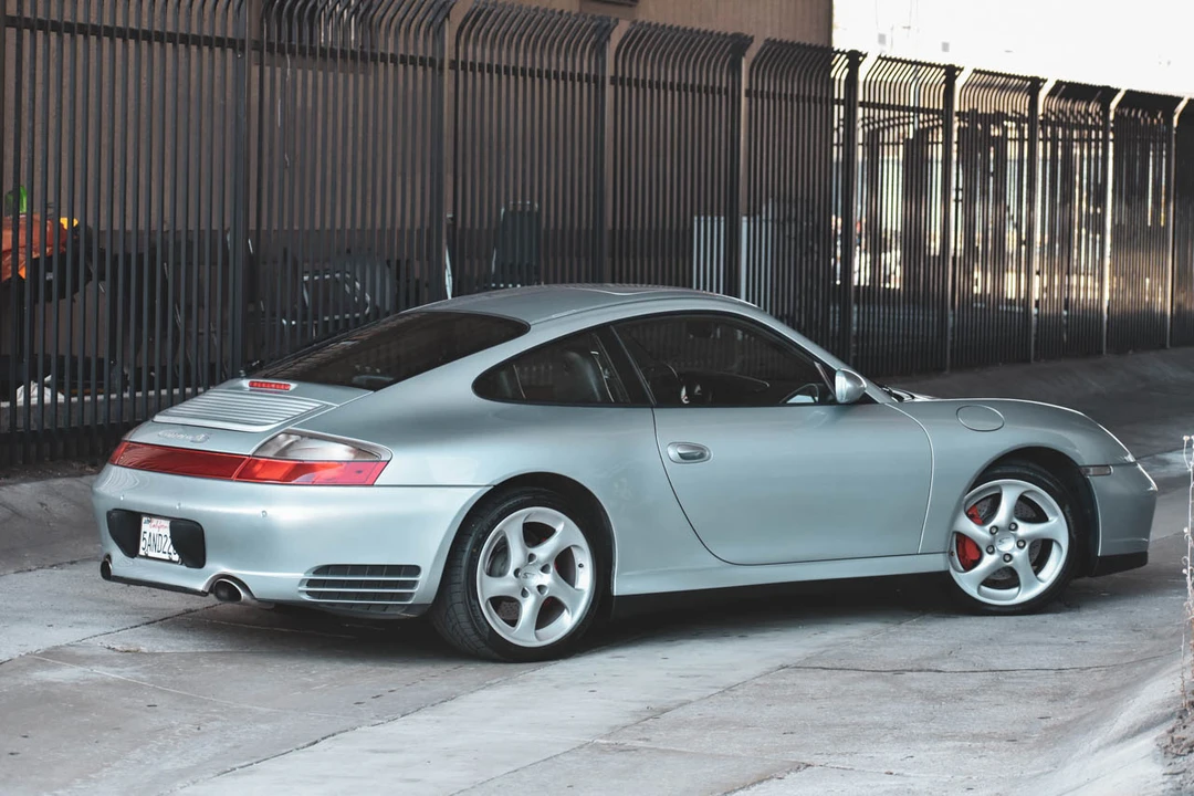 2003 Porsche 996 Carrera 4S - Image 7 of 31