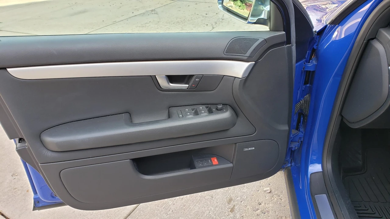 2004 Audi B6 S4 - Image 29 of 31