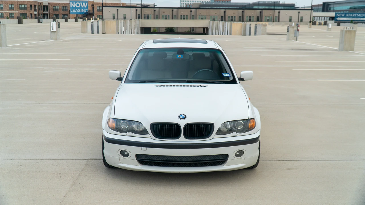 2004 BMW E46 330i & 330Ci - Image 5 of 31
