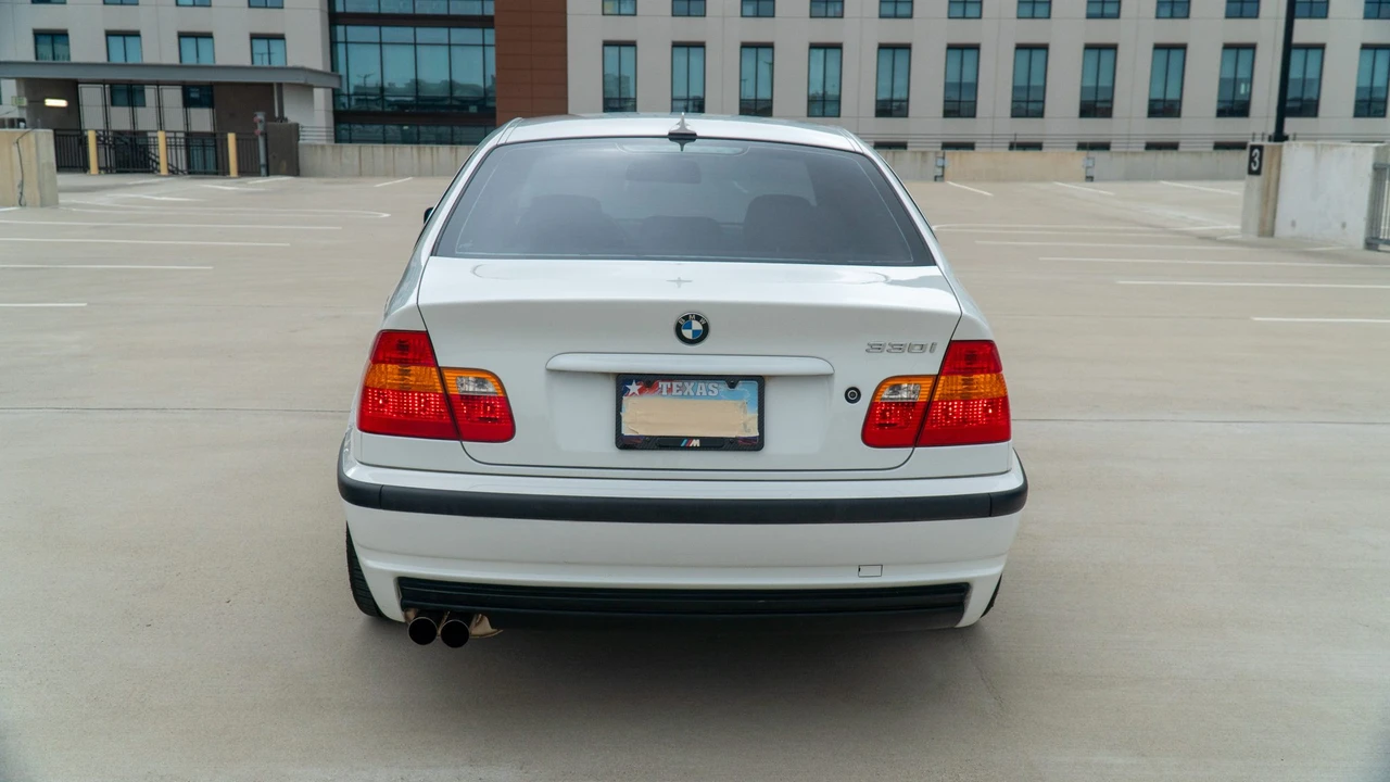 2004 BMW E46 330i & 330Ci - Image 9 of 31