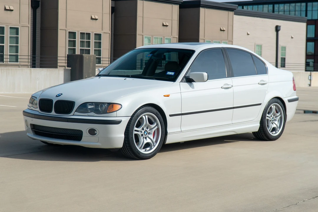 2004 BMW E46 330i & 330Ci - Image 3 of 31