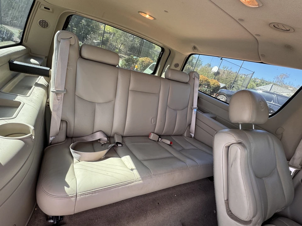 2004 Cadillac Escalade & EXT 2nd Gen - Image 30 of 31