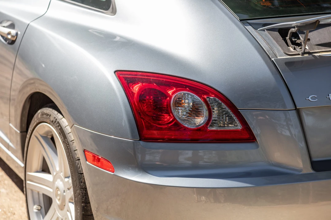 2004 Chrysler Crossfire - Image 22 of 31