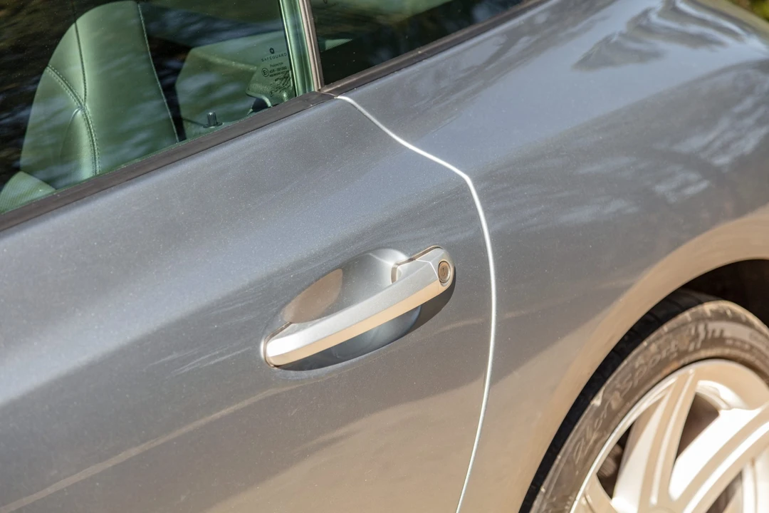 2004 Chrysler Crossfire - Image 20 of 31