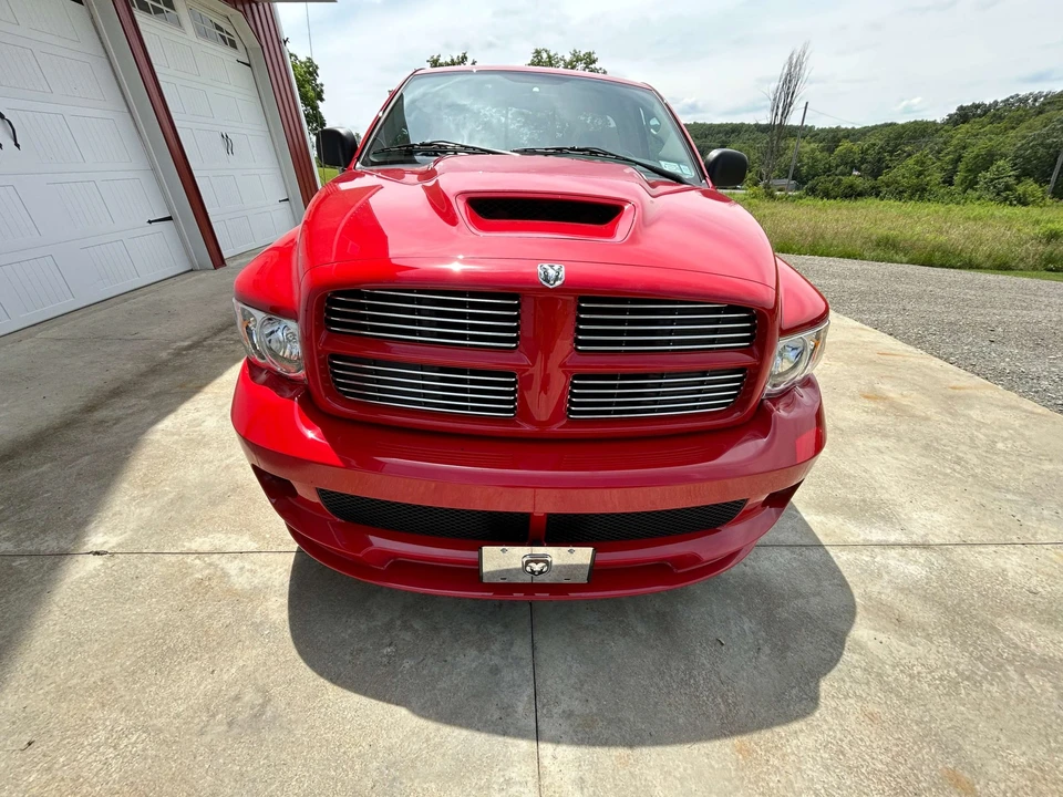 2004 Dodge Ram SRT-10 3rd Gen - Image 4 of 31