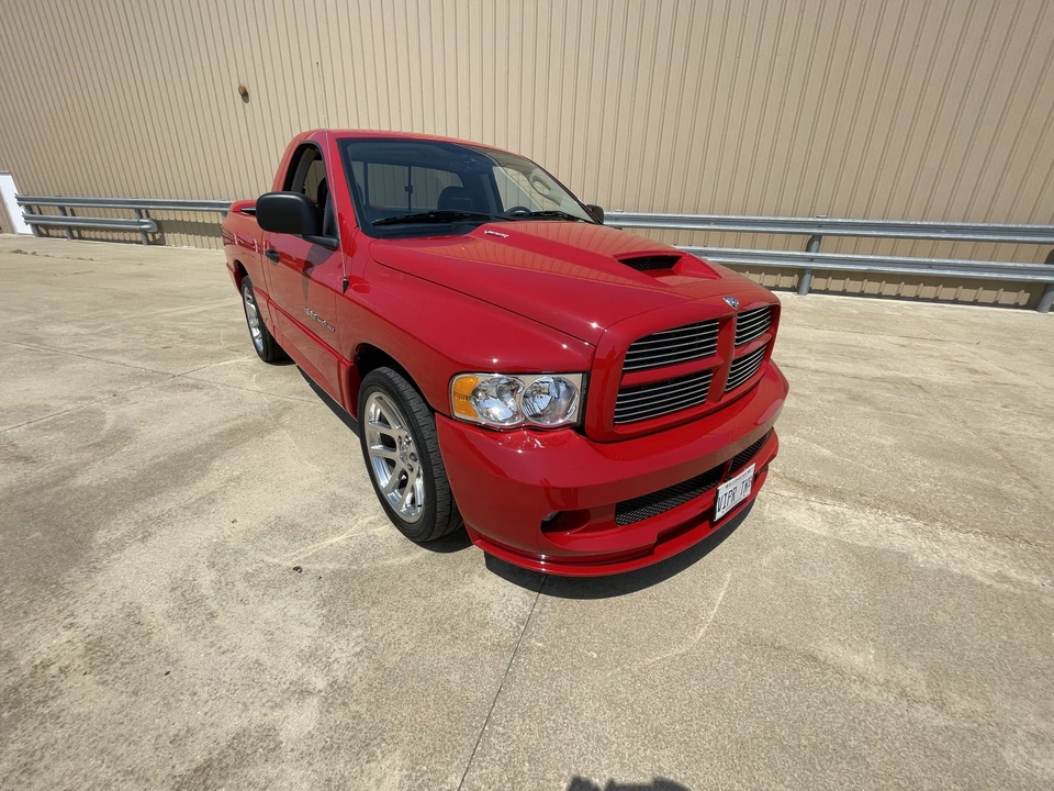 2004 Dodge Ram SRT-10 3rd Gen - Image 9 of 31