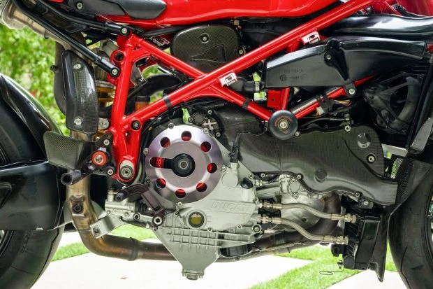2004 Ducati 749 - Image 6 of 8