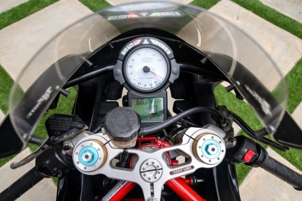 2004 Ducati 749 - Image 4 of 8