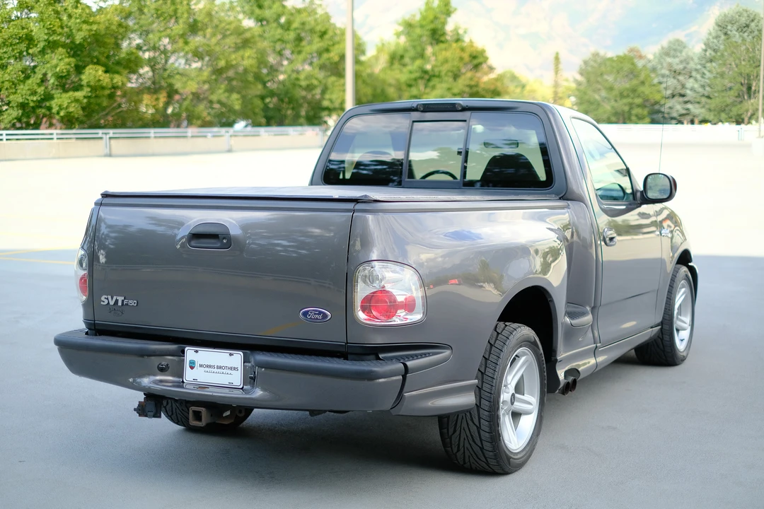 2004 Ford F-150 SVT Lightning 10th Gen - Image 18 of 31