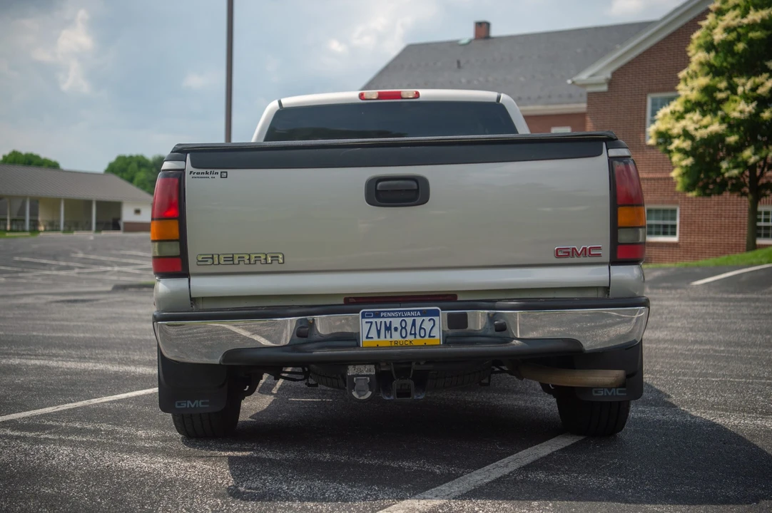 2004 GMC Sierra 2nd Gen - Image 12 of 31