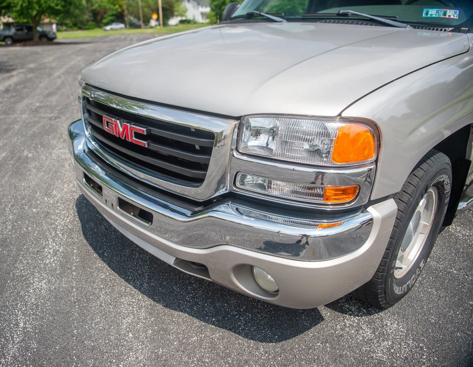 2004 GMC Sierra 2nd Gen - Image 20 of 31