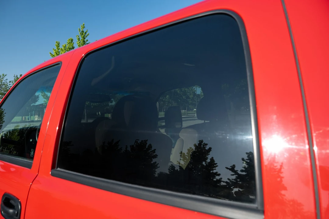 2004 GMC Sierra Heavy Duty 2nd Gen - Image 28 of 31