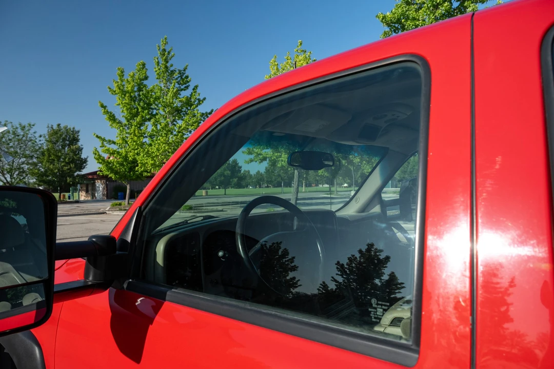 2004 GMC Sierra Heavy Duty 2nd Gen - Image 26 of 31