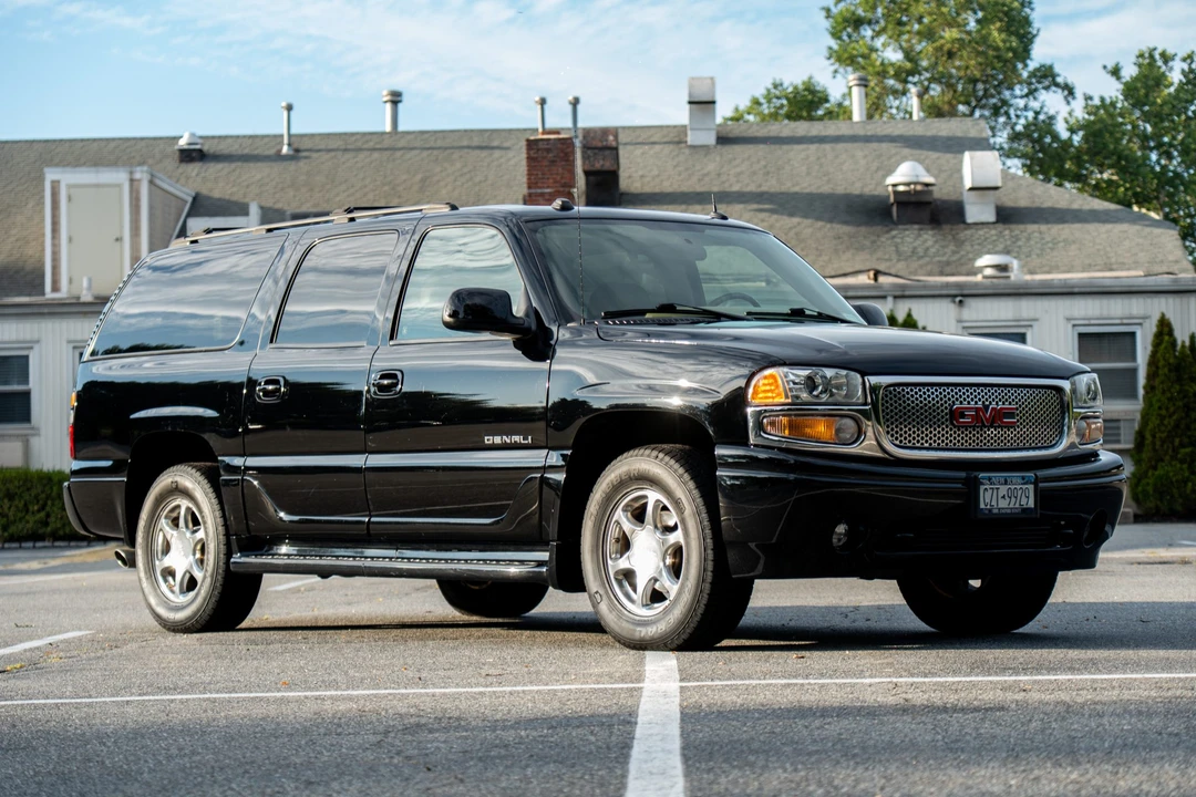 2004 GMC Yukon 2nd Gen - Image 7 of 31