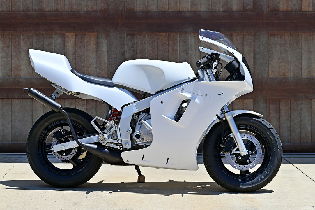 2004 Honda NSR - Image 4 of 23