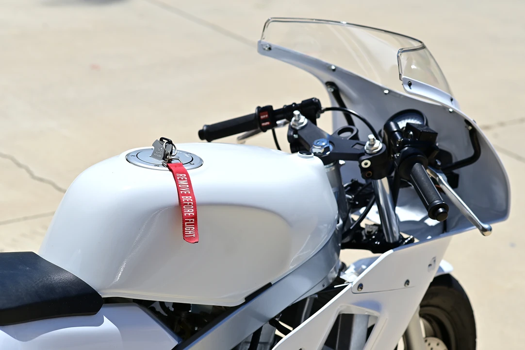 2004 Honda NSR - Image 6 of 23